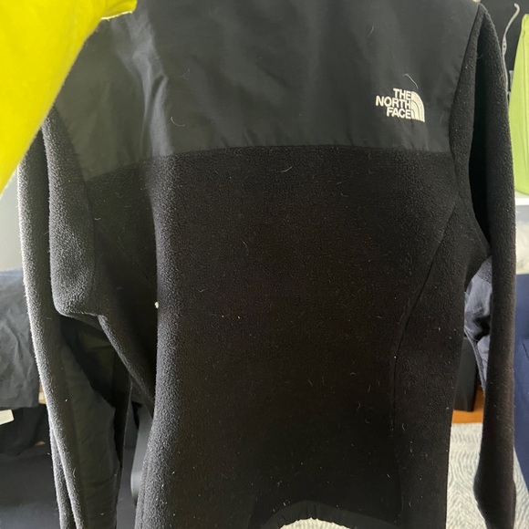 North Face Fleece - Picture 2 of 5